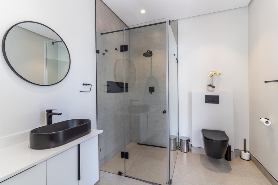 6 Bedroom Property for Sale in Pearl Valley at Val de Vie Western Cape